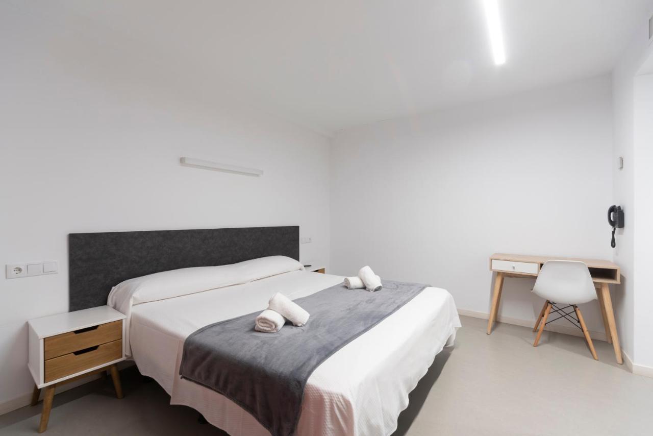 Epsilon Alcaniz Hotel Dış mekan fotoğraf